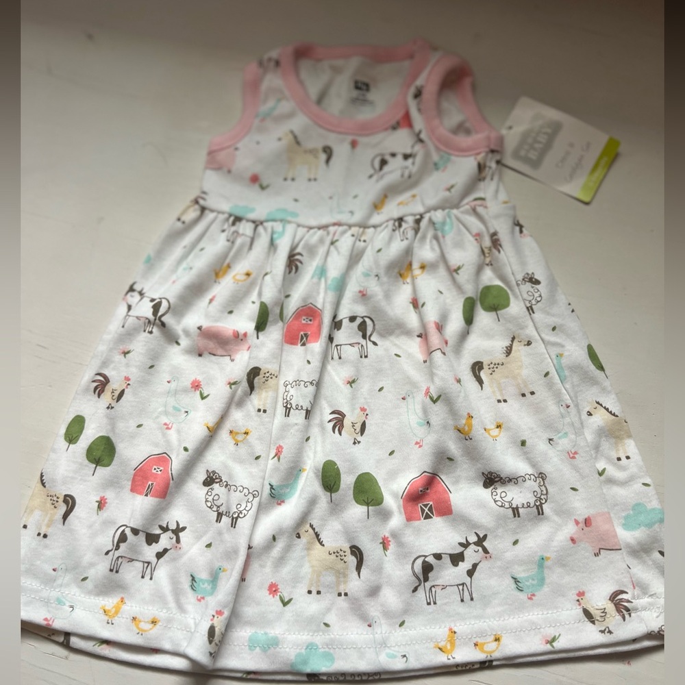 Hudson Baby farm animal dress brand new with tags 6-9 months! Perfect for fall.